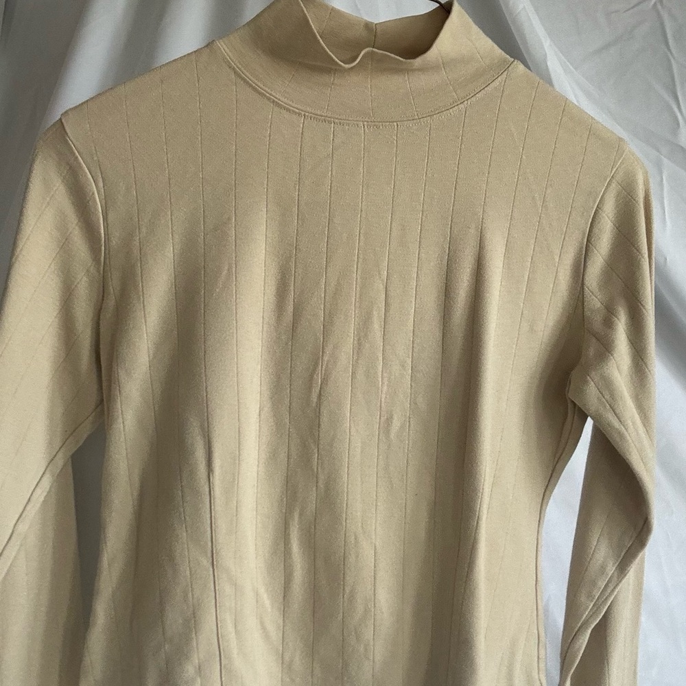 Cream Long Sleeve Turtleneck Pullover